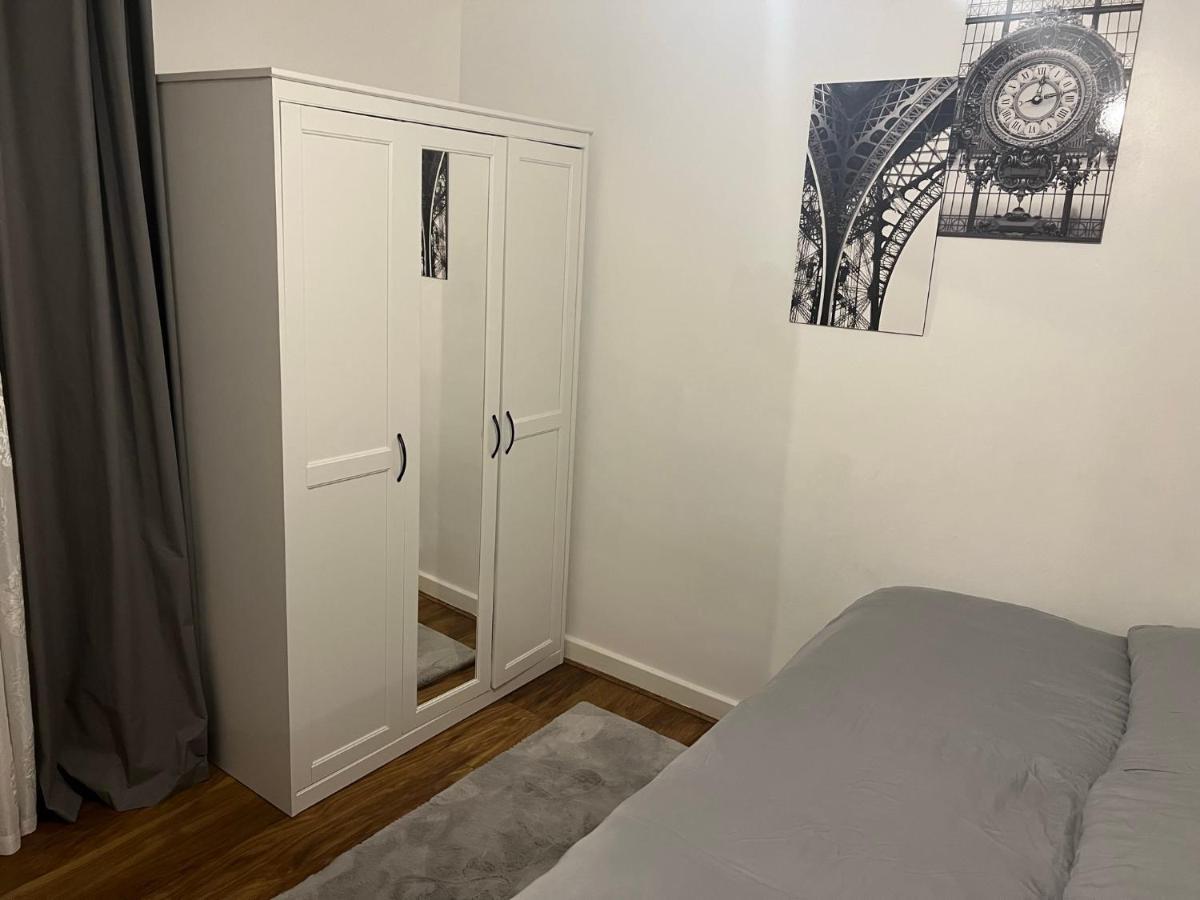 Accu Care Apartment 런던 외부 사진